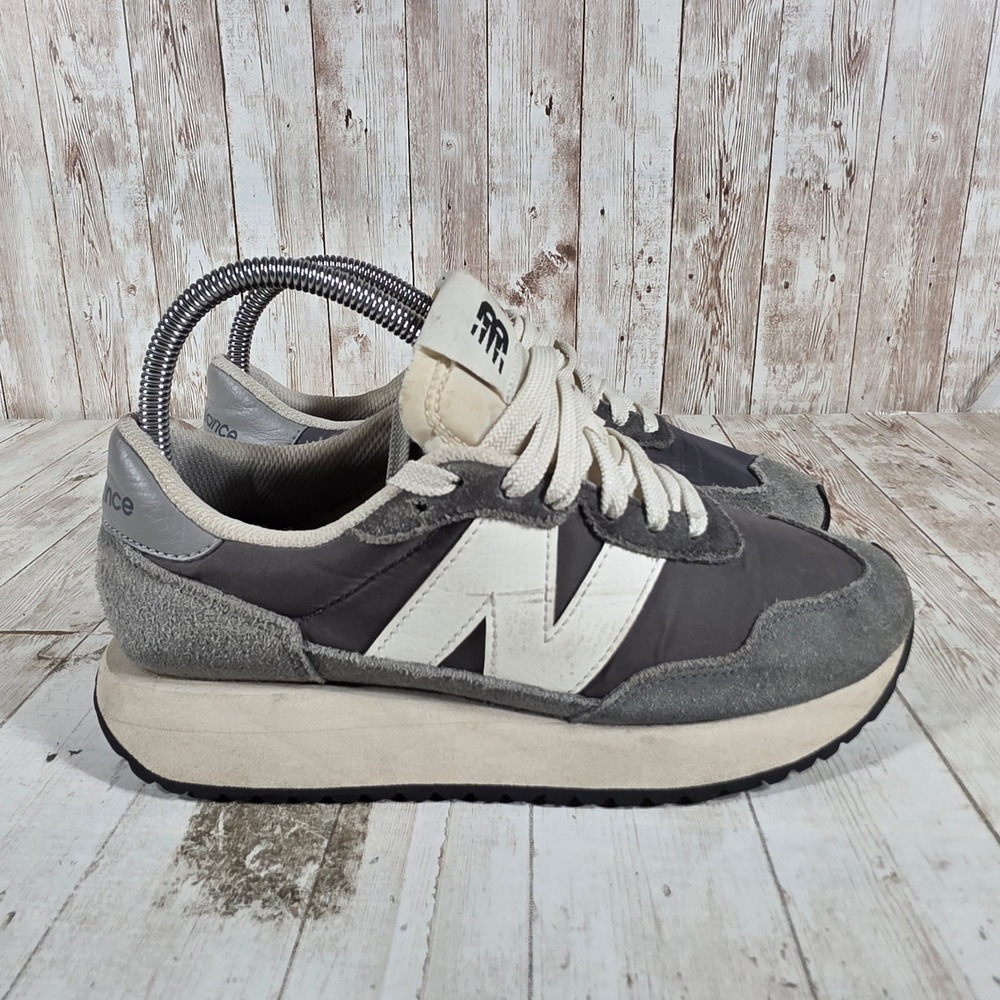 New Balance 237 Grey White Suede Nylon Lifestyle Sneakers WS237DG1 Womens 7